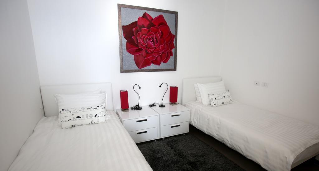 White Residence Luxury Apartments Sarandë Exterior foto