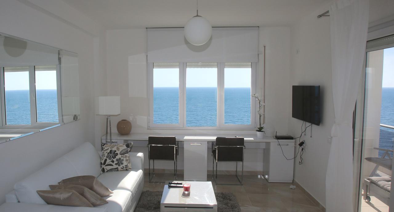 White Residence Luxury Apartments Sarandë Exterior foto