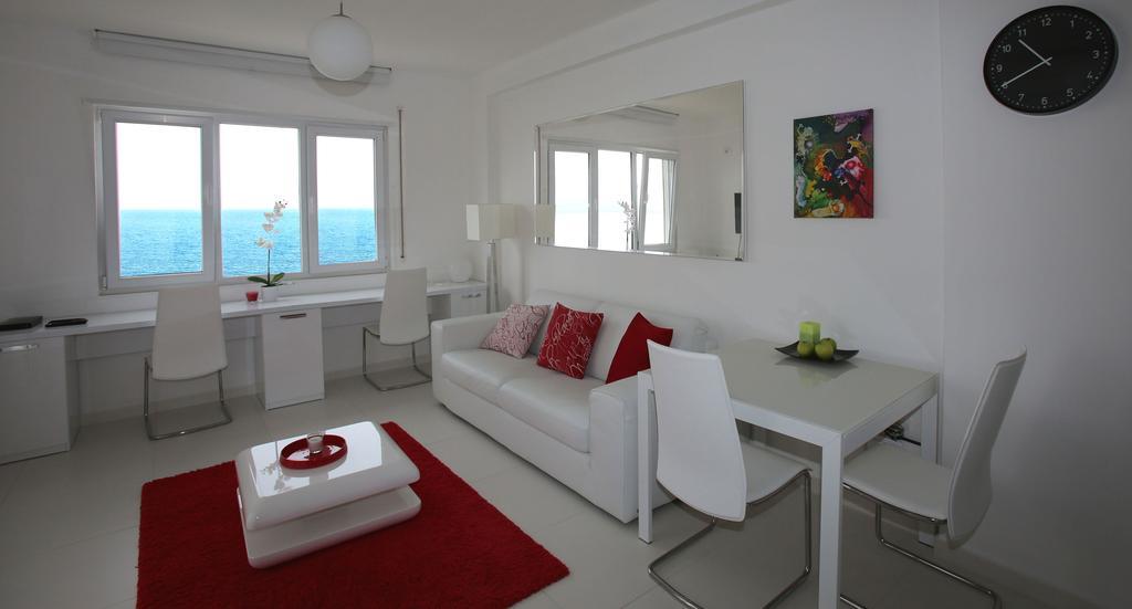 White Residence Luxury Apartments Sarandë Exterior foto