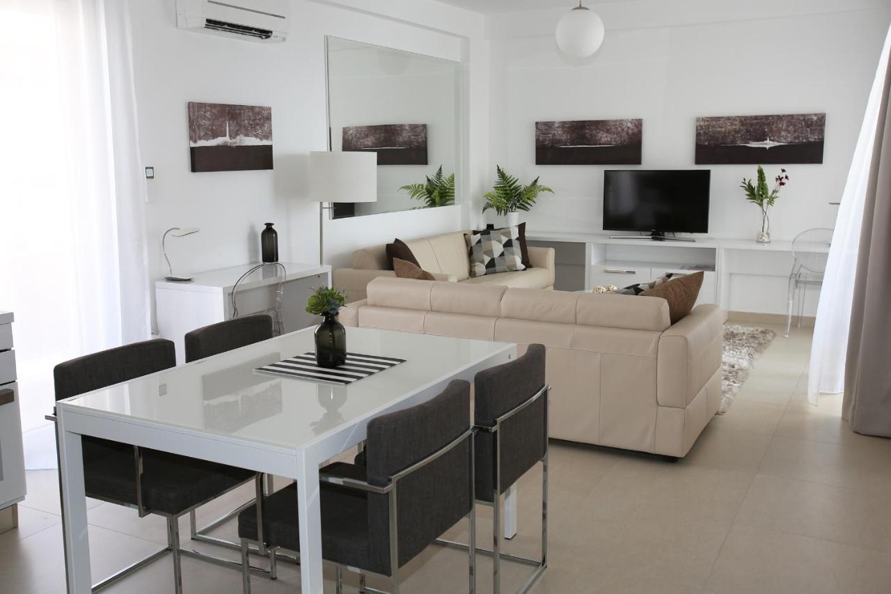 White Residence Luxury Apartments Sarandë Exterior foto